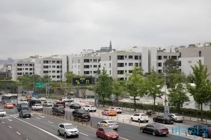 나인원한남 외관